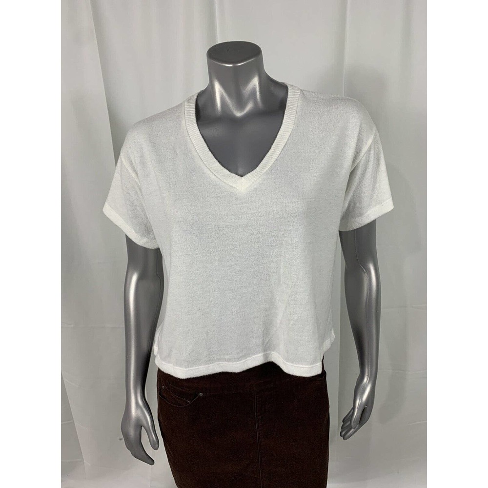 Women's Starlet Fleece Blouse Size M Short Sleeve sweater V-neck White Soft